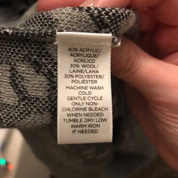 DONATING 8/1! | LOFT | leopard sweater dress - Picture 4 of 7